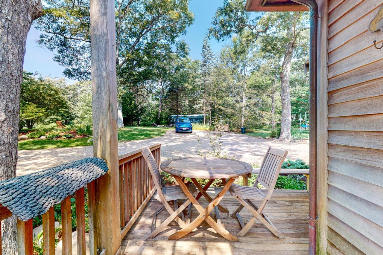 Villa Nana'S Rear Treehouse West Tisbury Exterior foto